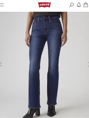 Levi's  725  High Rise BOOTCUT Women's 
 Jeans in Deep Blue Denim size 30